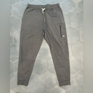 Vuori Sunday Performance Joggers size L